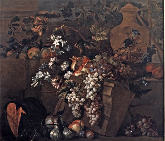 Anonimo — Autore non indicato - sec. XVII/ XVIII - Natura morta con frutta, fiori, frammento architettonico e urna — insieme
